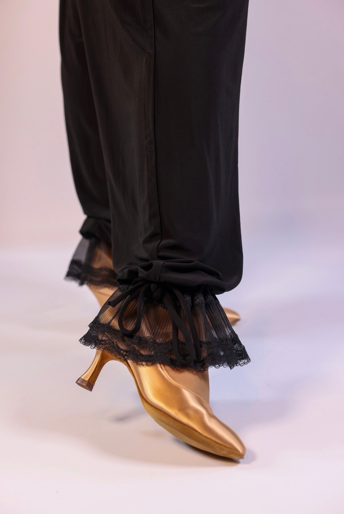 Lace-Trimmed Stretch Trousers - Midnight Black